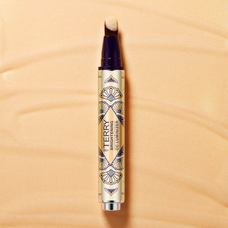 Brightening CC Luminizer med 96% hudpleieingredienser for strålende hud.