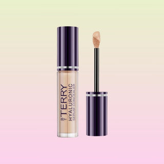 By Terry Hyaluronic Serum Concealer i 7 ml flaske med applikator.