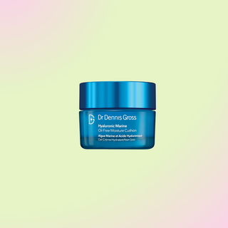 Hyaluronic Marine Oil-Free Moisture Cushion fra Dr. Dennis Gross gir intensiv fuktighet uten olje.