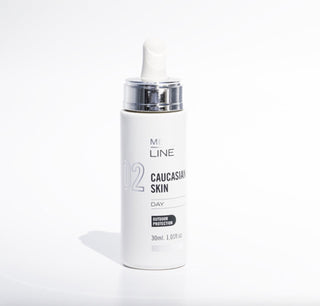 MeLine Caucasian Skin Day Serum – Serum for å redusere pigmentering og forbedre hudtonen.